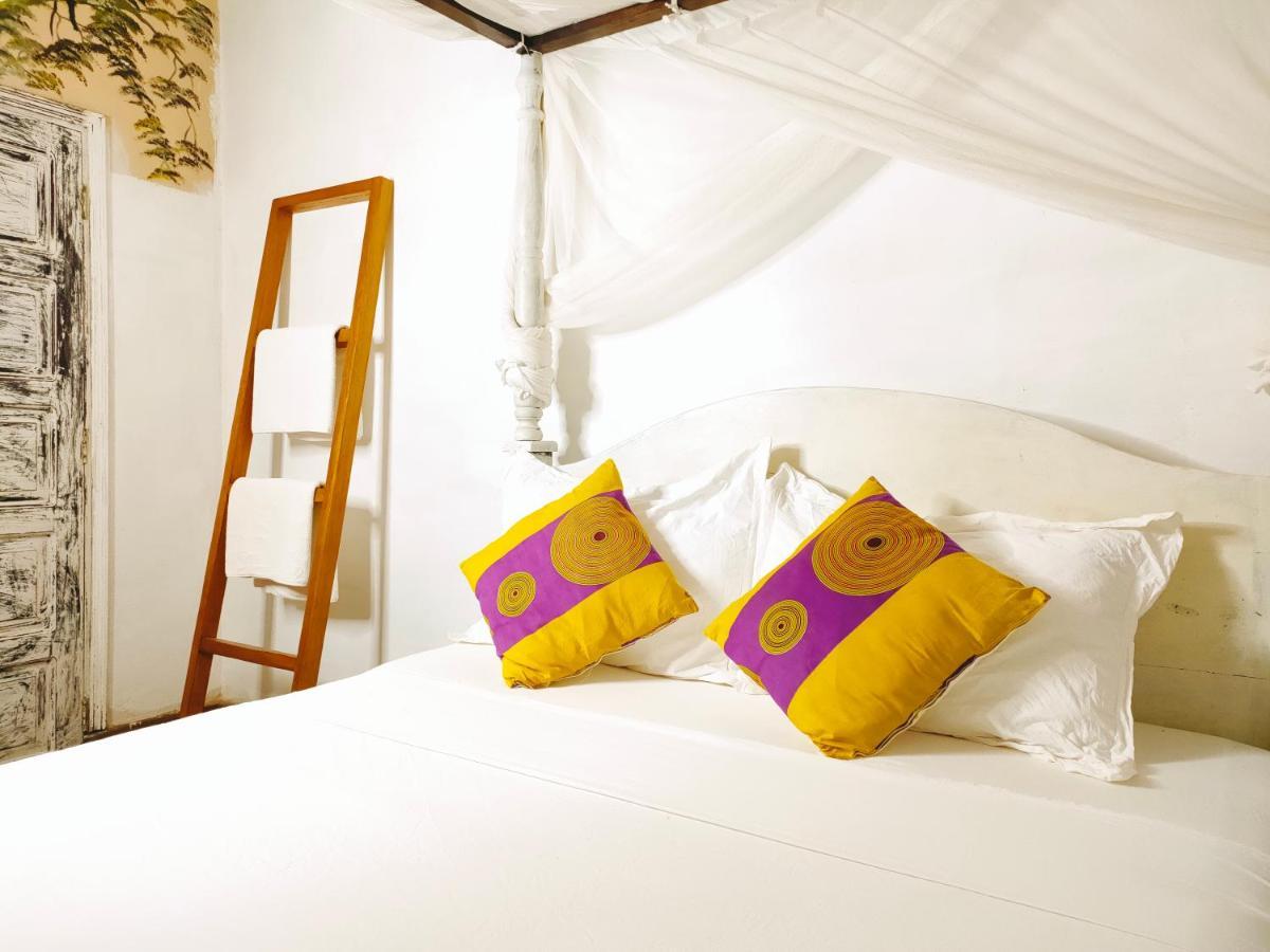 Upani In Diani Bed & Breakfast Diani Beach Exterior foto