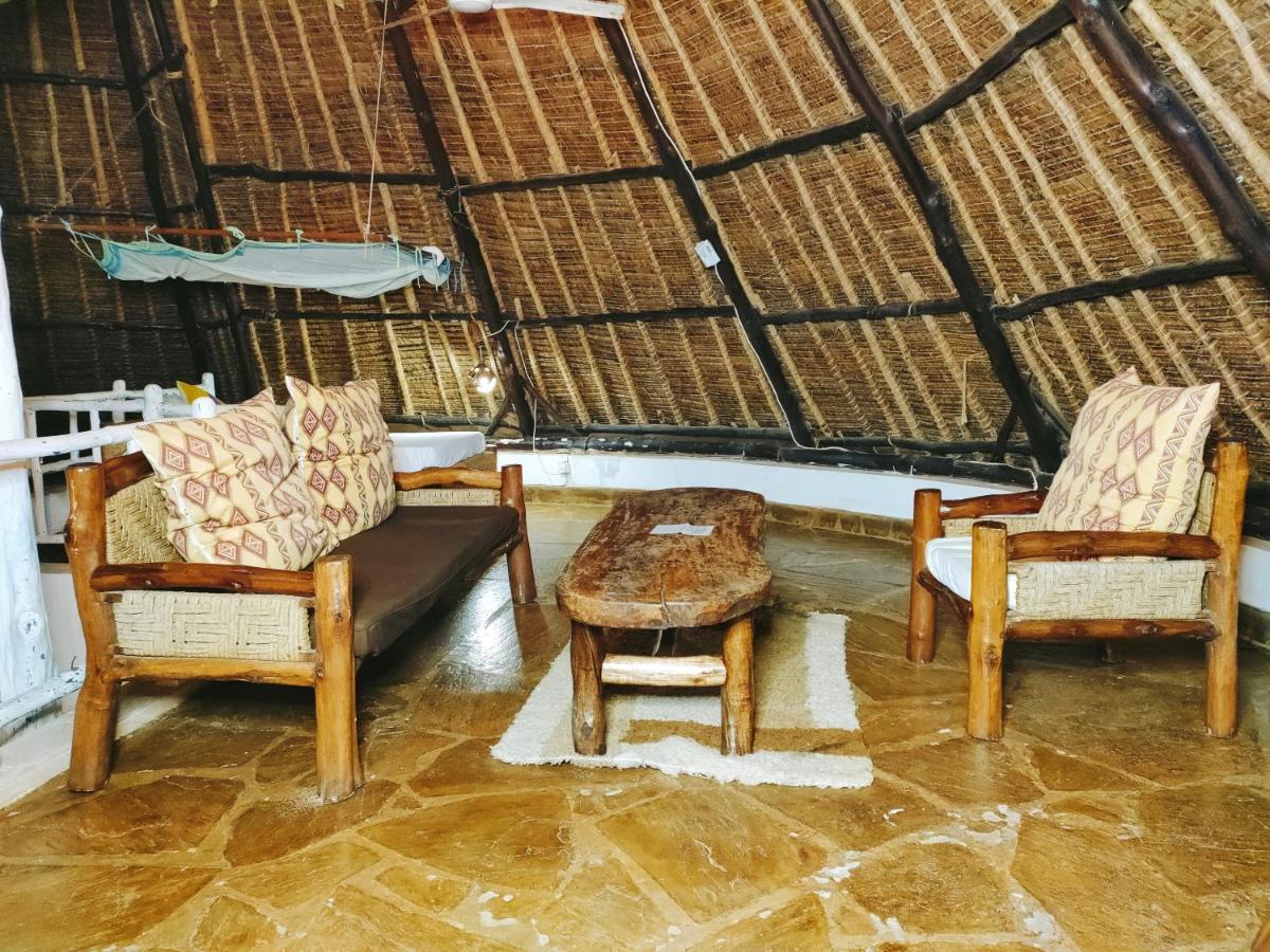 Upani In Diani Bed & Breakfast Diani Beach Exterior foto