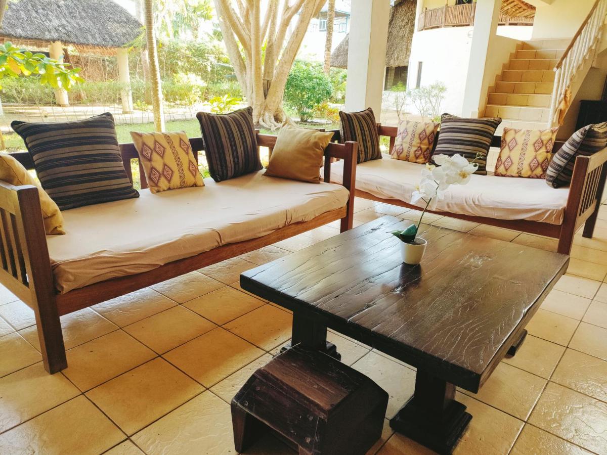 Upani In Diani Bed & Breakfast Diani Beach Exterior foto